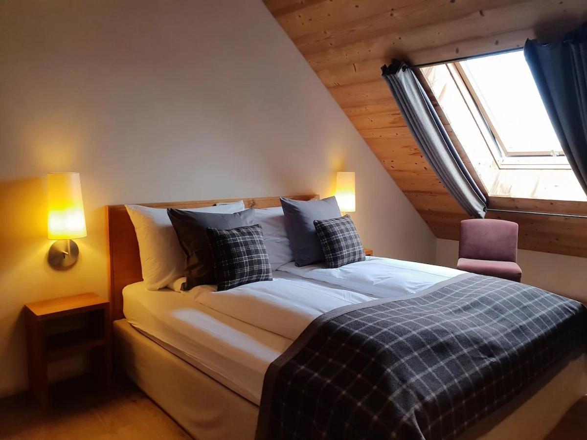 Auberge De L'Union Arzier Exteriér fotografie